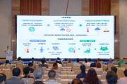“桑拿天”通勤遛娃都危险，这份科学补液指南请收好